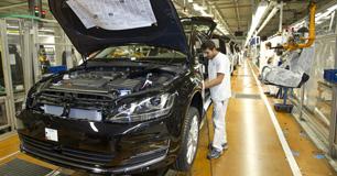 大众汽车(VOLKSWAGEN)投资CREAFORM便携式三维激光扫描仪和便携式三坐标测量仪的移动虚拟测量室